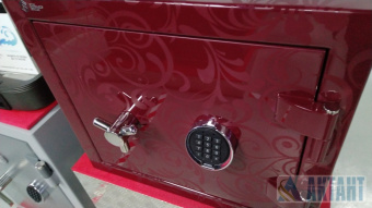 Muller Safe Ornament Royal 3 cherry