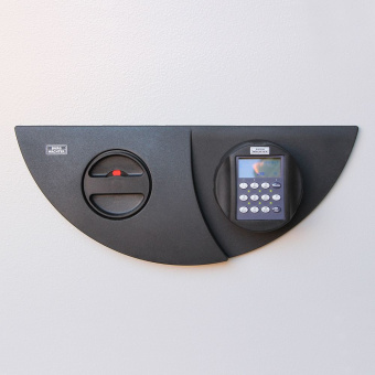 Burg–Wachter Office 116 E